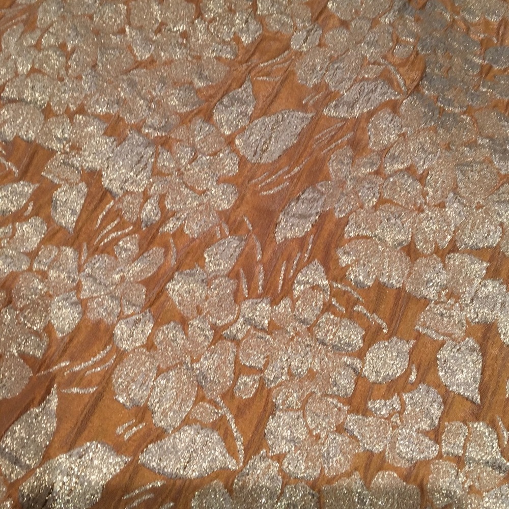 TALBOTS PENCIL SKIRT GOLD BROCADE LEAVES PENCIL SKIRT - Picture 3 of 7